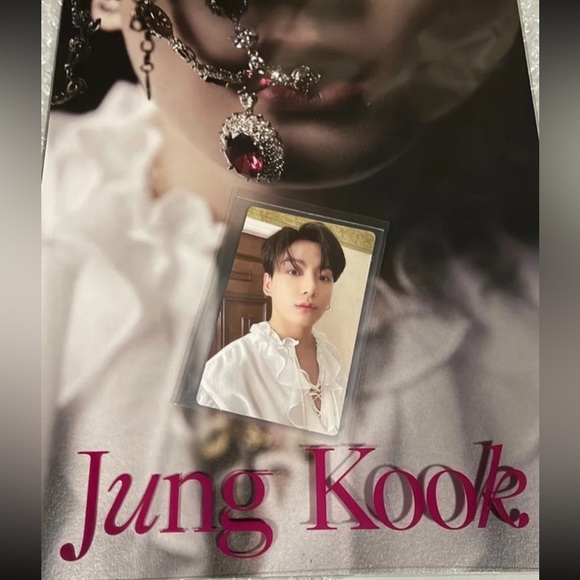 BTS Jungkook Special 8 Photo-Folio book with non random pc - Picture 1 of 5